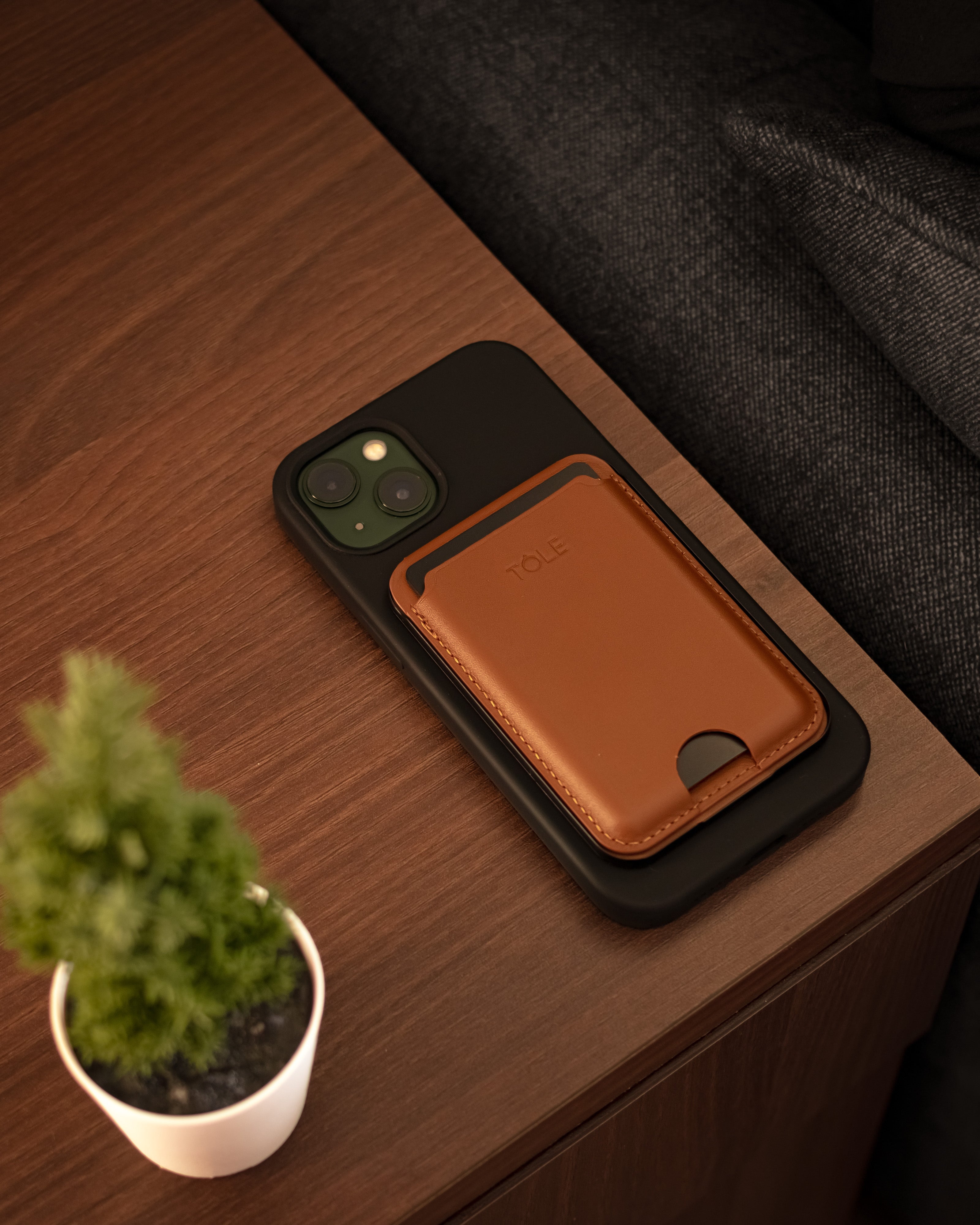 Magnetic Wallet | Opulent Tan